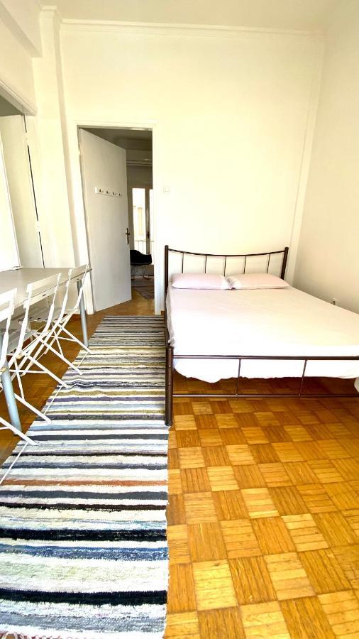 Apartament The Bohemian In Exarcheia Athens Center Zewnętrze zdjęcie